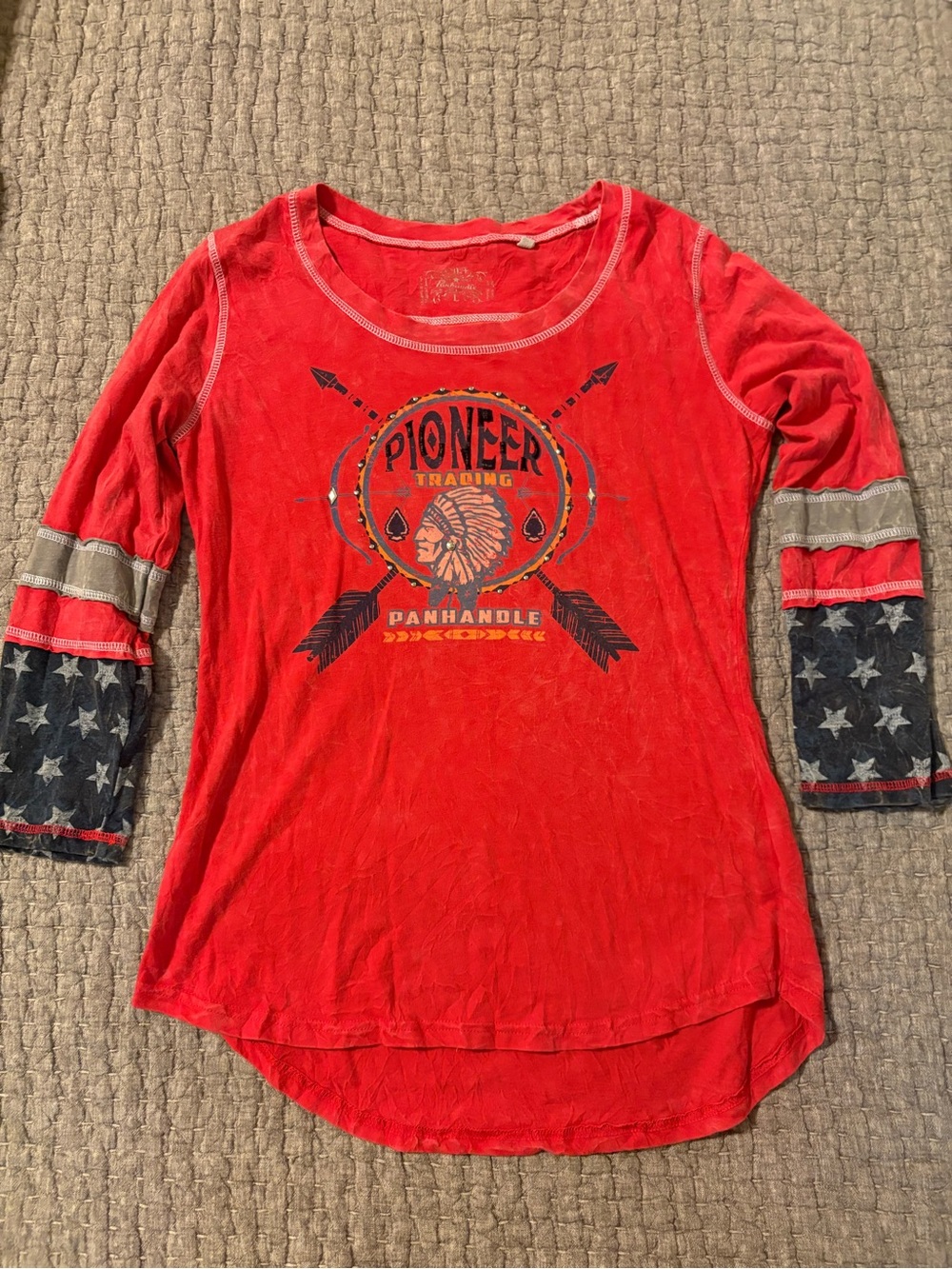 Very Unique PanhandleGraphic Ladies Indian Patriotic Long Sleeve T-shirt Large